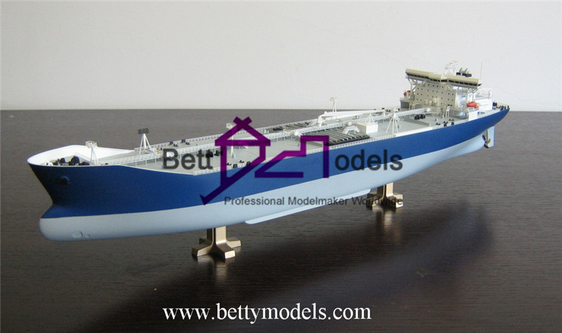 ノルウェーの貨物船スケールモデル