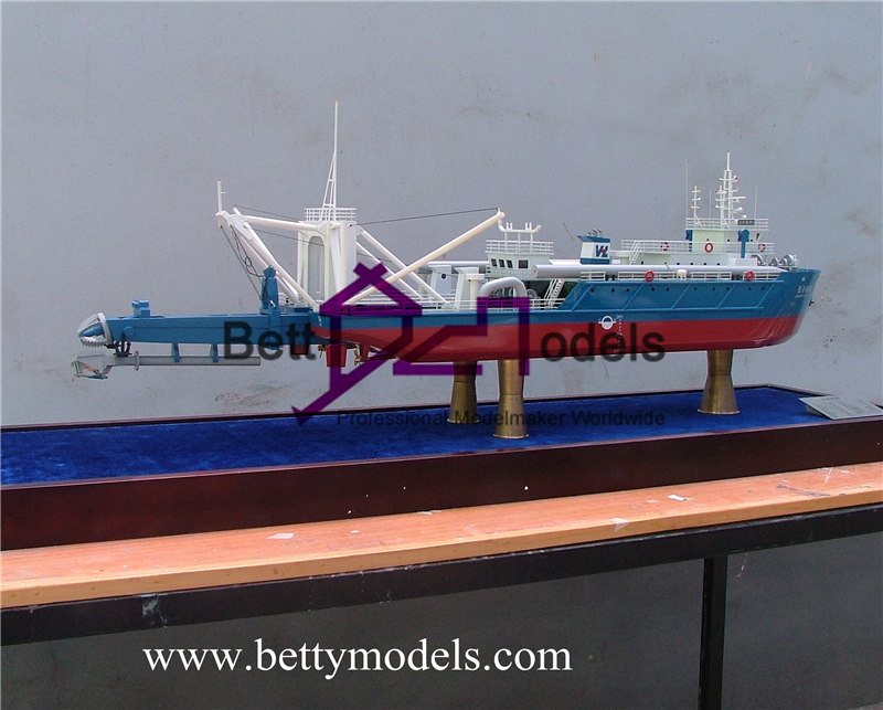 ナイジェリアの船模型